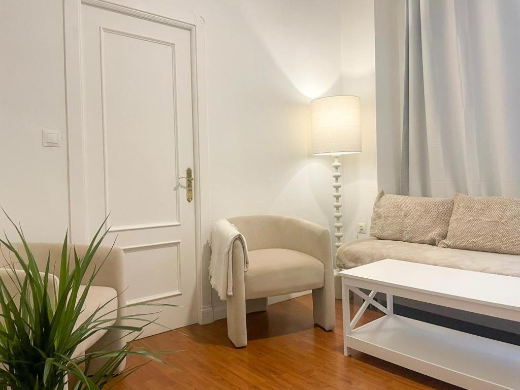 Apartamentos Malaga Centro Eksteriør billede